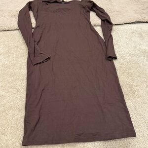 NWT SKIMS smooth layered square neck midi dress size L